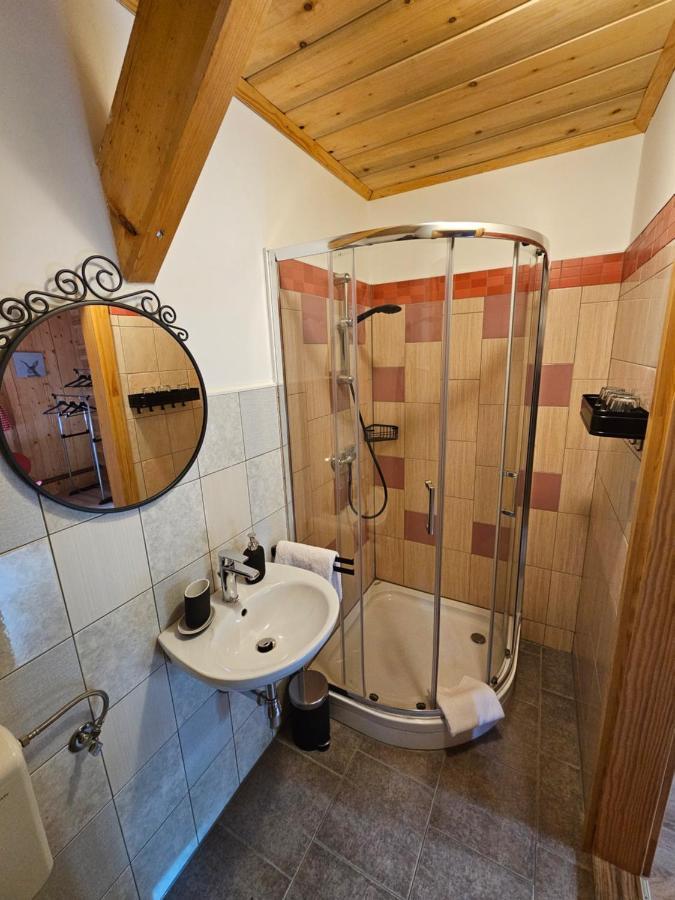 Отель Koca Na Talezu Блед Экстерьер фото